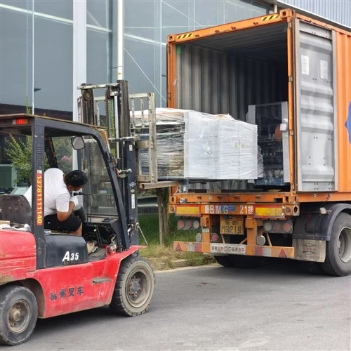 Penghantaran Mesin Pemotong Dan Bahan Mentah